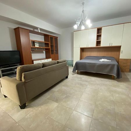 B&B Dionigi โครโตเน ภายนอก รูปภาพ